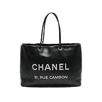 シャネルエッセンシャル買取相場情報サイトへ