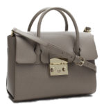 フルラ買取相場サイトへ