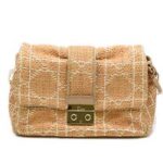 クリスチャン ディオール ニューロック