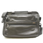 トゥミ レザー ビジネス