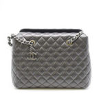 シャネル キャビアスキン チェーントート