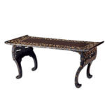 螺鈿唐草文 明代テーブル
